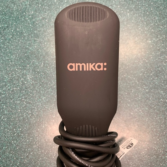 Amika Hair Straightening Brush - Picture 3 of 4
